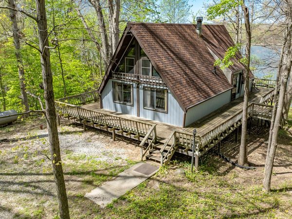 11032 E Lakeside Circle, Rockville, IN 47872