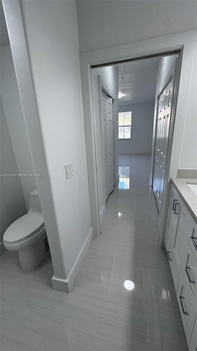 10012 NW 7th St , Unit 112, Miami, FL 33172 Photo