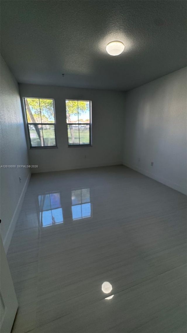 10012 NW 7th St , Unit 112, Miami, FL 33172 Photo