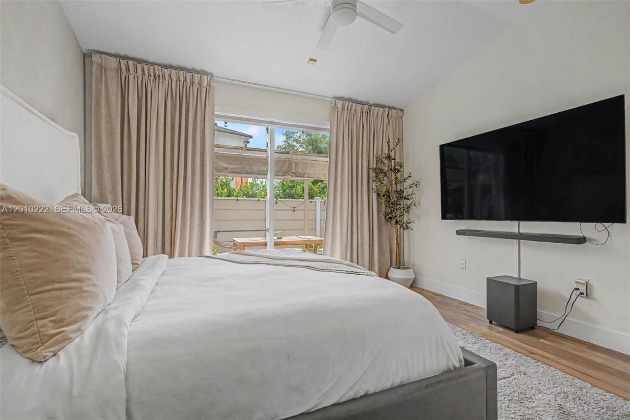 14231 NW 83rd Ave , Miami Lakes, FL 33016 Photo