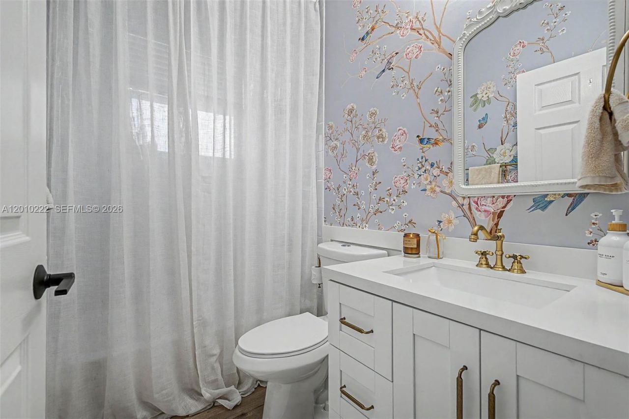 14231 NW 83rd Ave , Miami Lakes, FL 33016 Photo