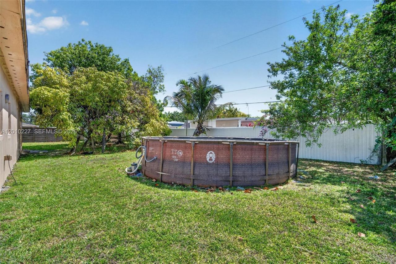 9430 Easter Rd , Cutler Bay, FL 33157 Photo