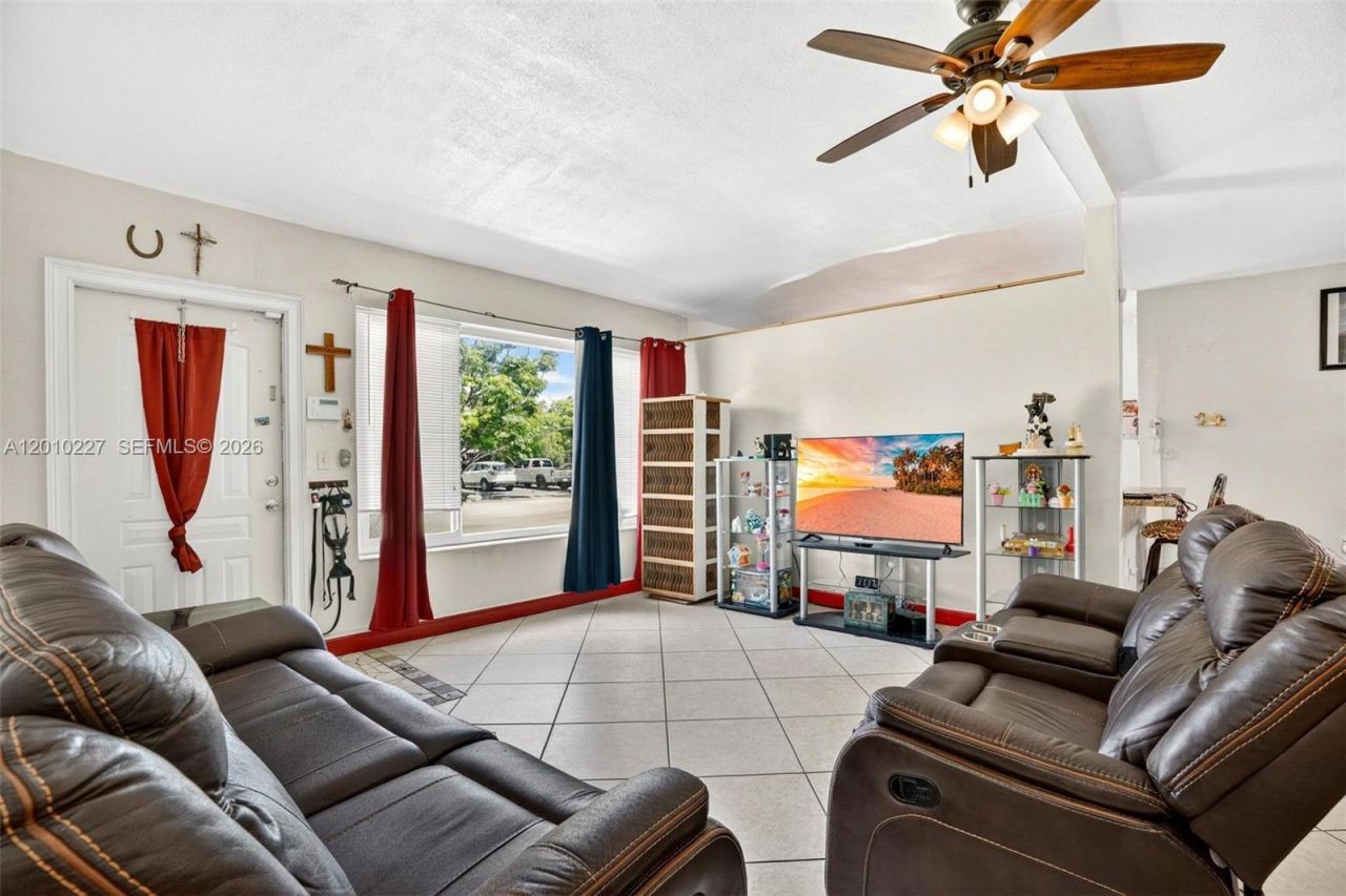 9430 Easter Rd , Cutler Bay, FL 33157 Photo