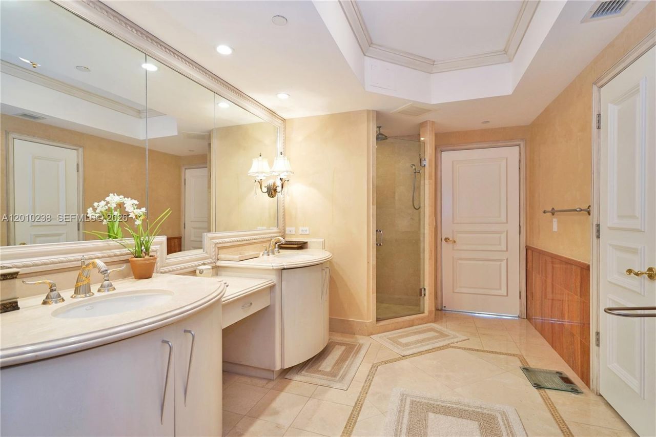 17875 Collins Ave, Unit 3605, Sunny Isles Beach, FL 33160 Photo