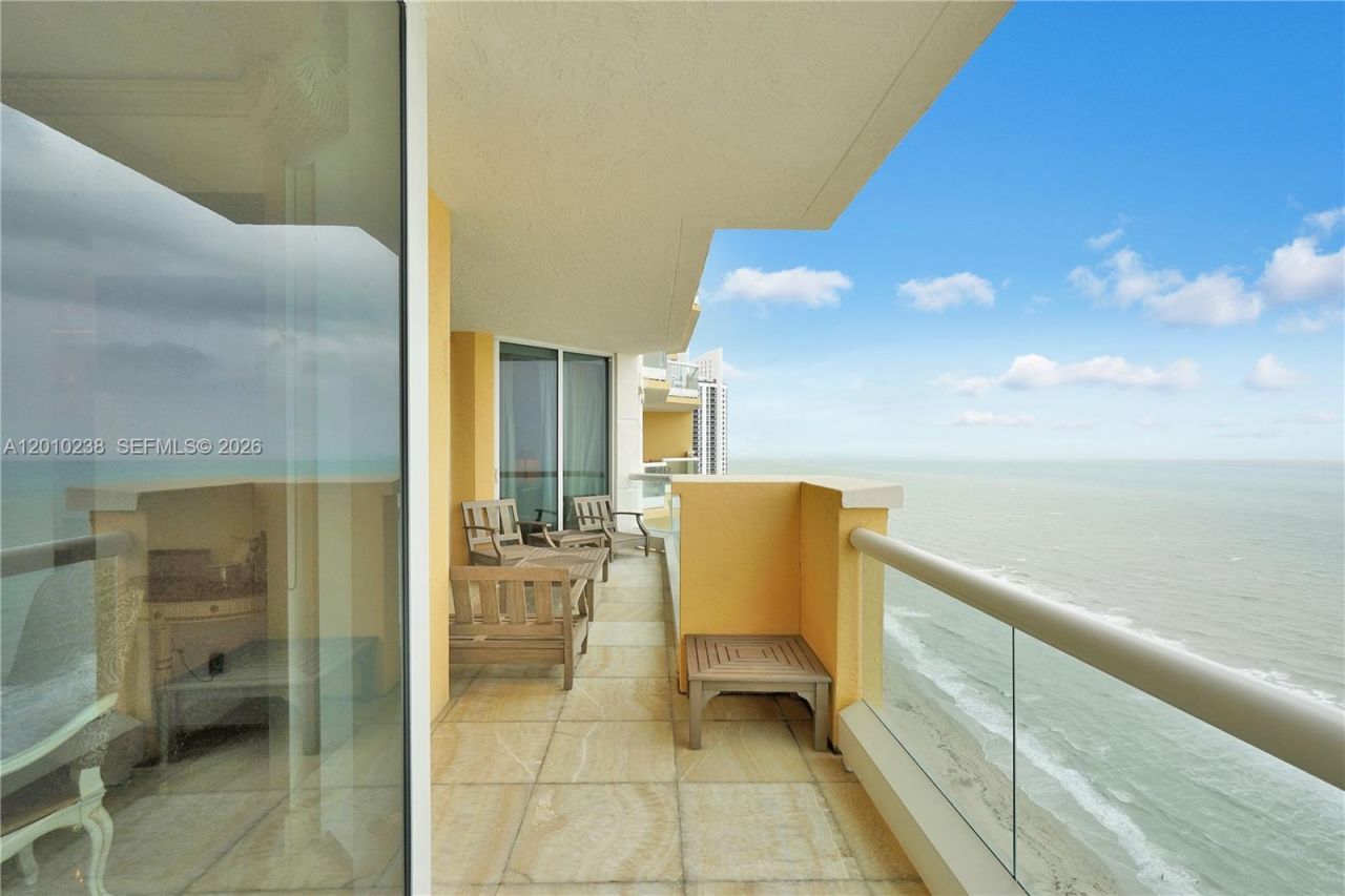 17875 Collins Ave, Unit 3605, Sunny Isles Beach, FL 33160 Photo
