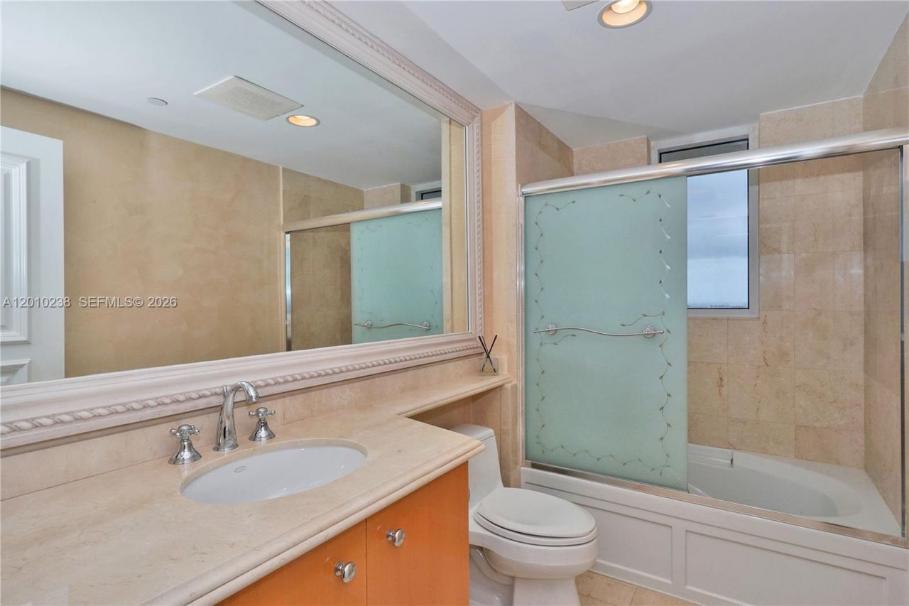 17875 Collins Ave, Unit 3605, Sunny Isles Beach, FL 33160 Photo