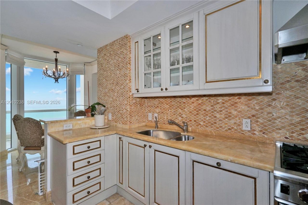 17875 Collins Ave, Unit 3605, Sunny Isles Beach, FL 33160 Photo