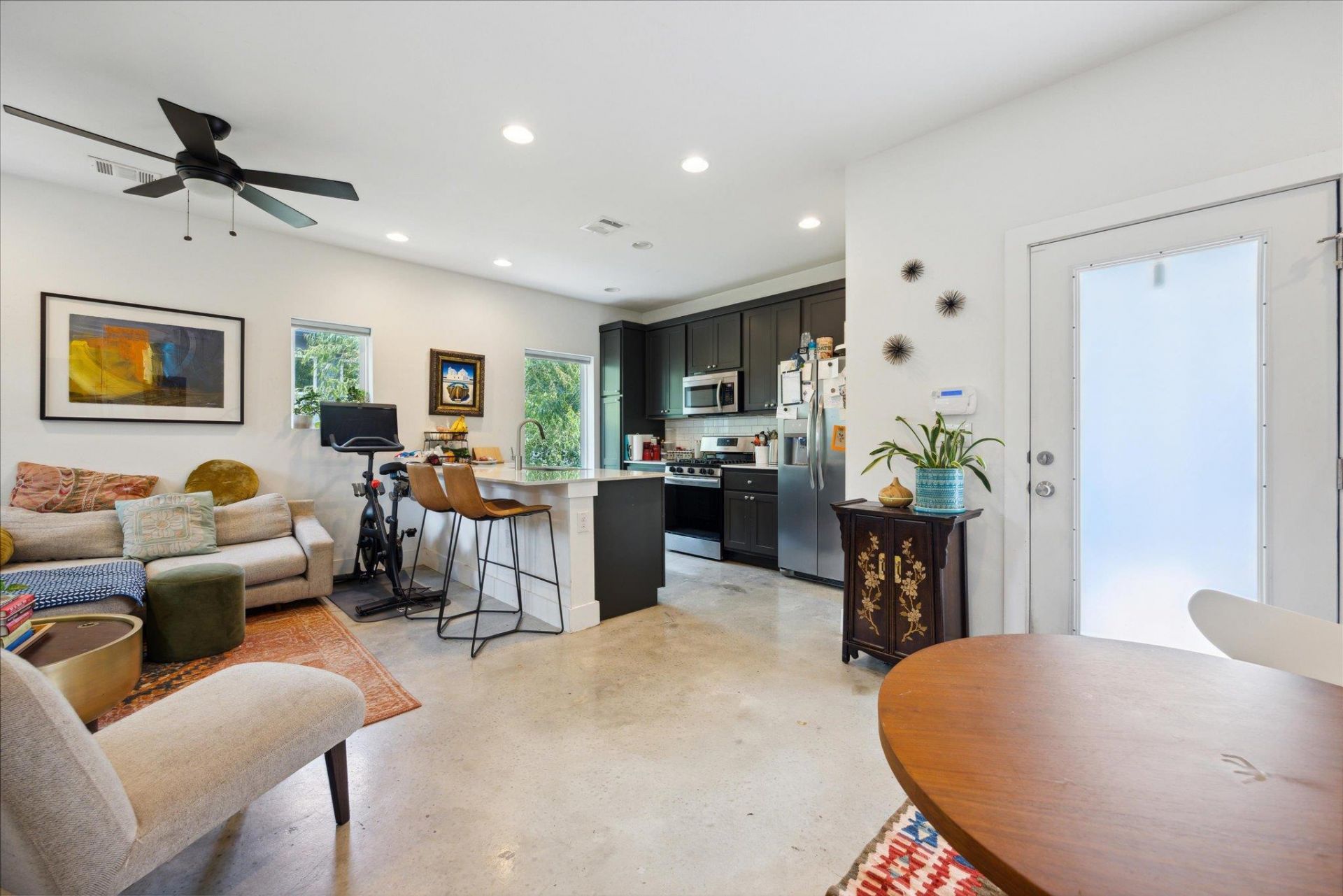 5006 Baker St, Unit B, Austin, TX 78721 Main Photo