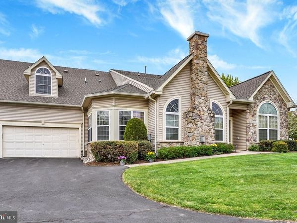 203 FAIRWAY DRIVE, WARMINSTER, PA 18974