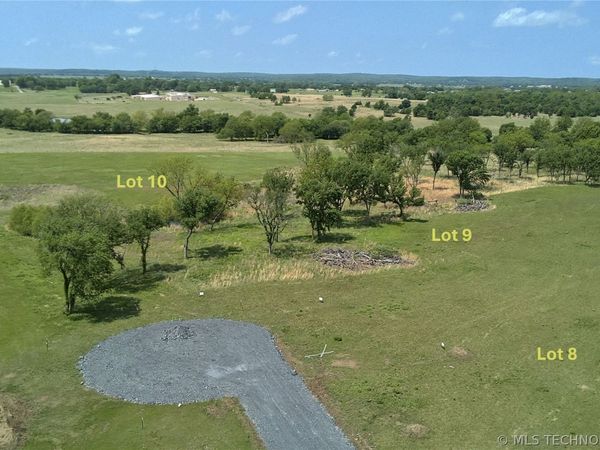 7677 Homestead Drive , Mounds, OK 74047