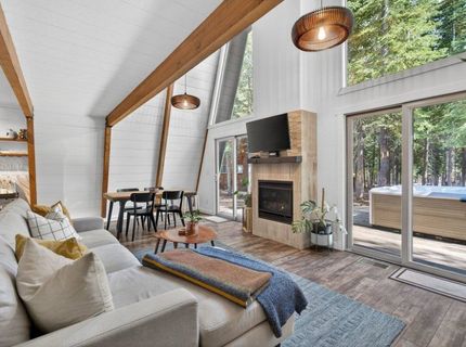 12102 Viking Way, Truckee, CA 96161 Photo