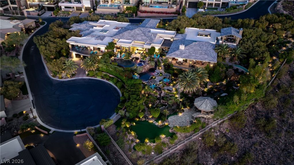 677 Boulder Summit Drive , Henderson, NV 89012