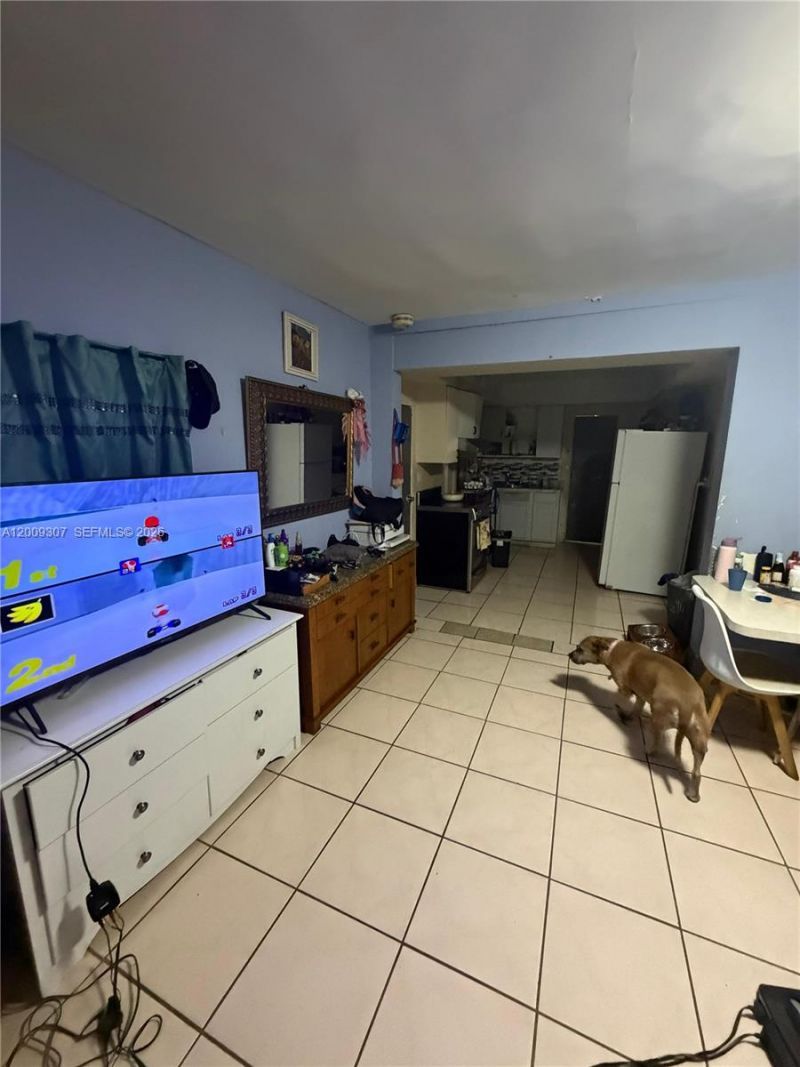 1111 NW 26th St, Miami, FL 33127 Photo