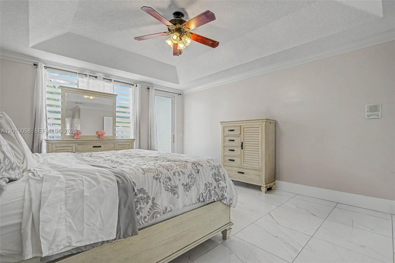 18901 SW 15th St, Pembroke Pines, FL 33029 Photo