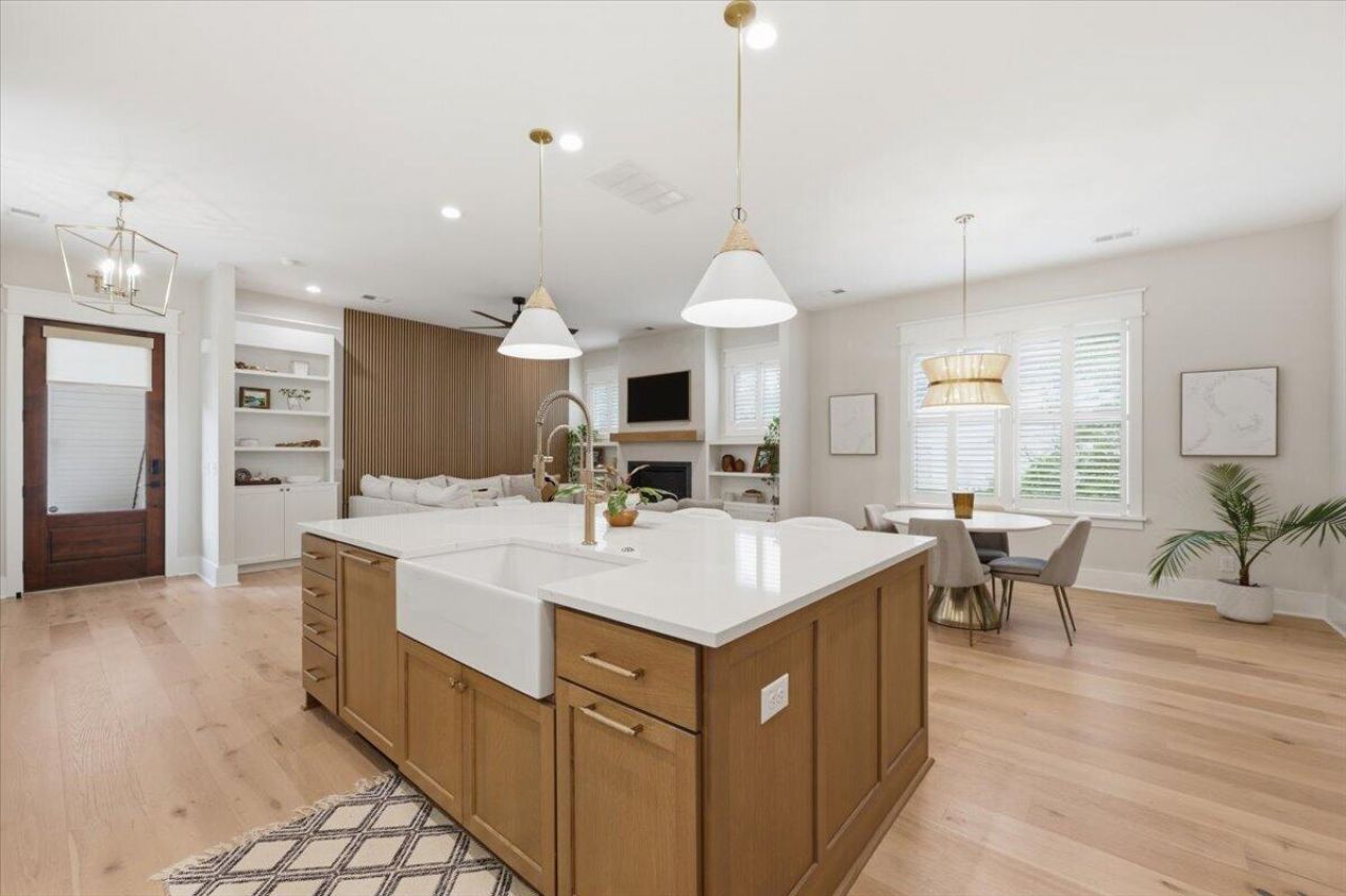 532 Fleming Road Photo 12