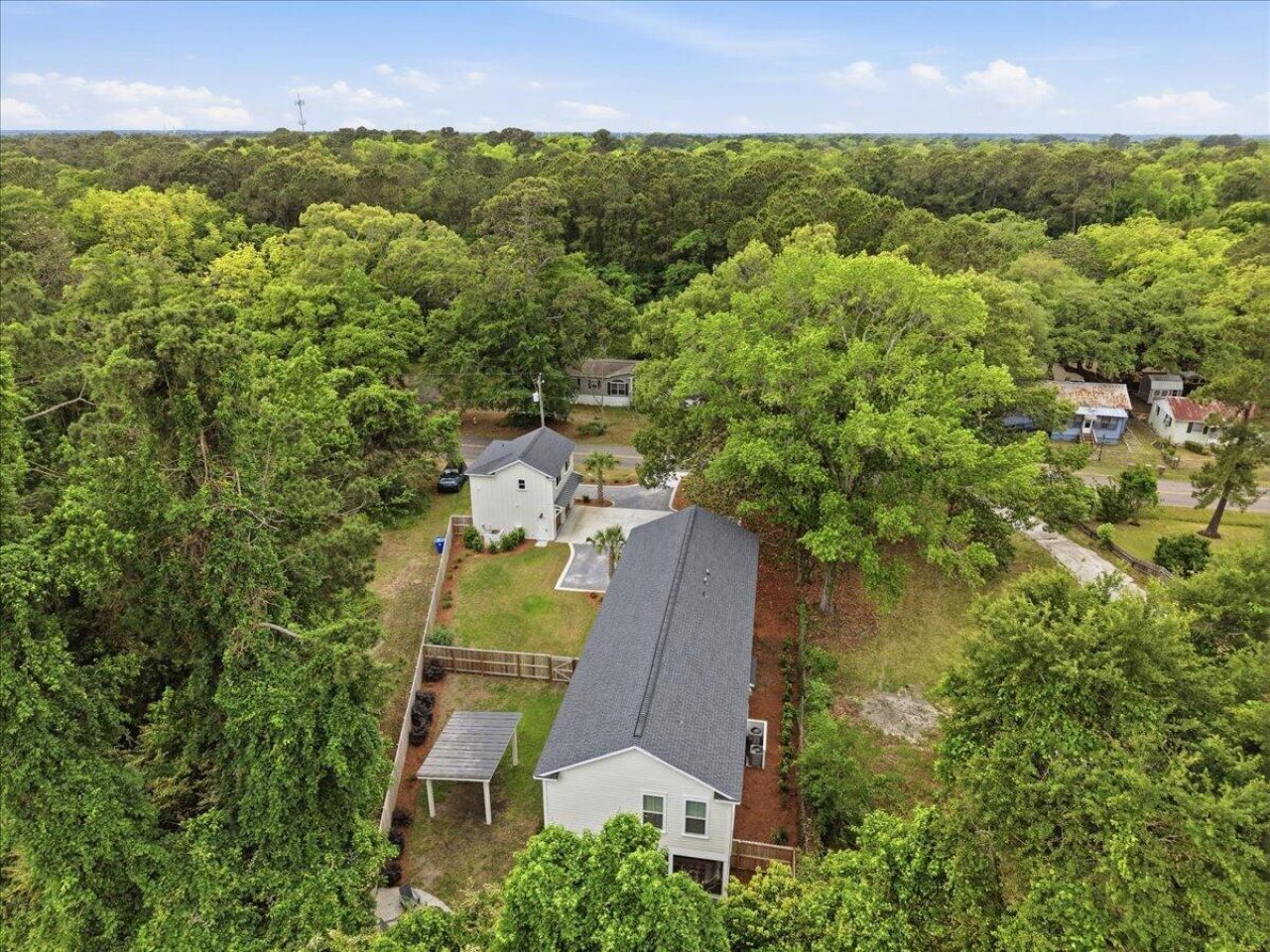 532 Fleming Road Photo 32