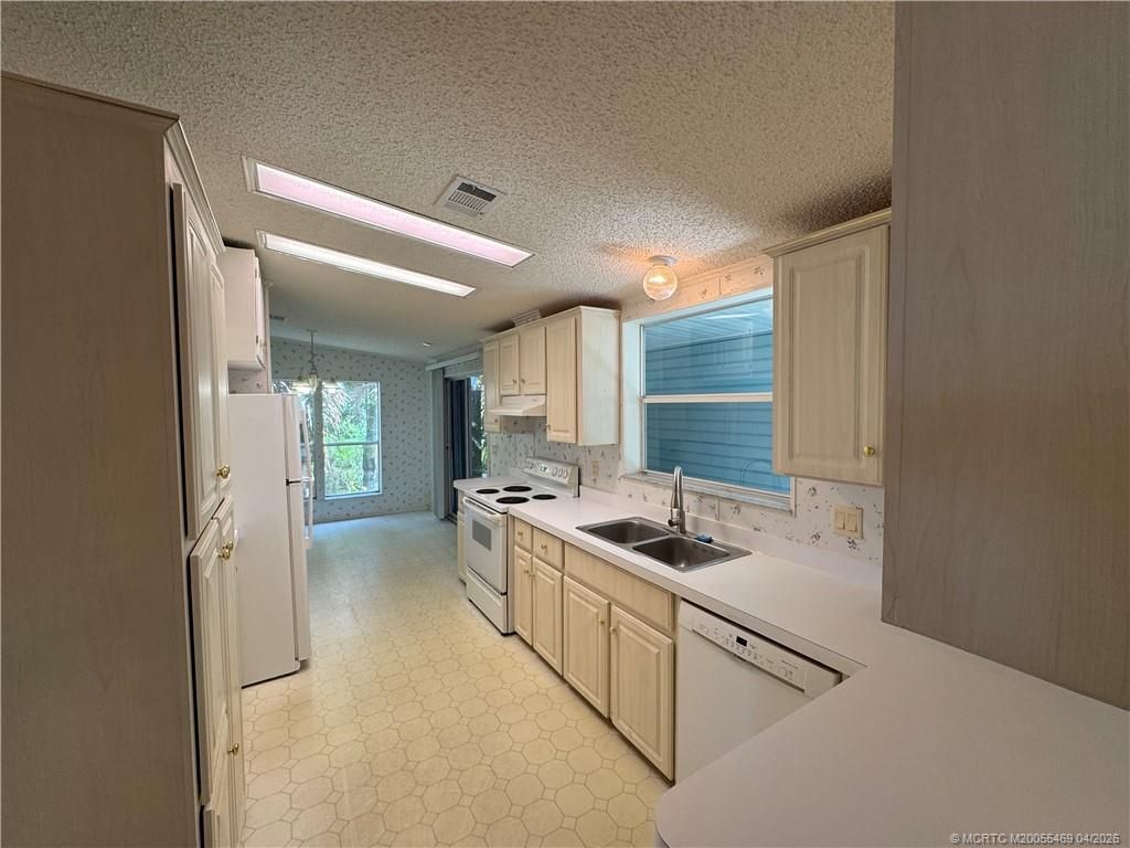4236 SE Sweetwood Way, Stuart, FL 34997 Photo