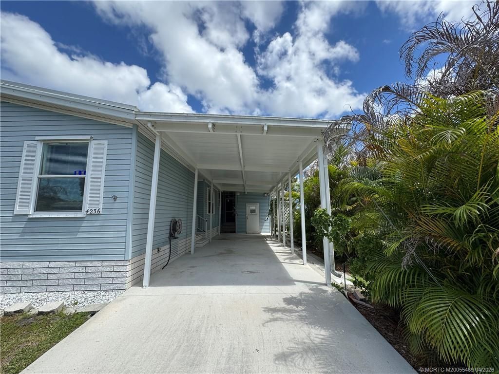 4236 SE Sweetwood Way, Stuart, FL 34997 Photo