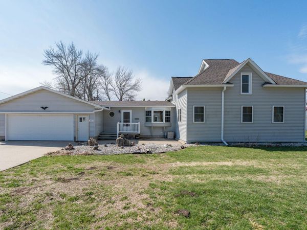 301 South Street W, Amboy, MN 56010