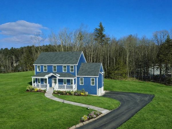 25 Blaisdell Court, Unit 15, Raymond, NH 03077