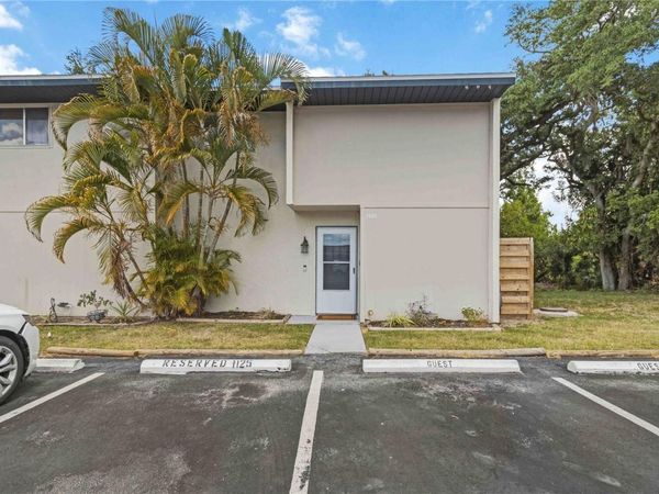 1125 LONGFELLOW WAY , Unit 125-B, SARASOTA, FL 34243