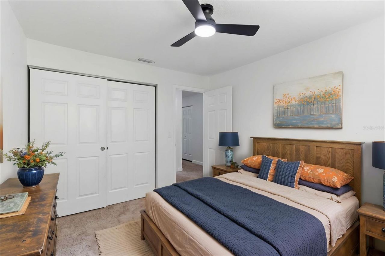 1125 Longfellow Way, Unit 125-B, Sarasota, FL 34243 Photo