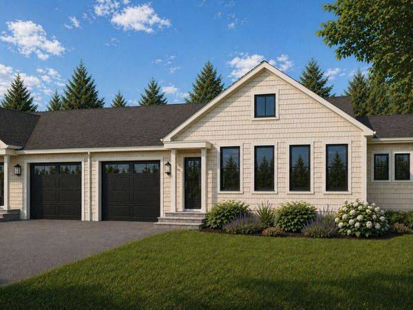 28 Blue Meadow Lane, Unit 17, Cape Elizabeth, ME 04107