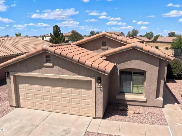 7244 S SUNRISE Way, Buckeye, AZ 85326