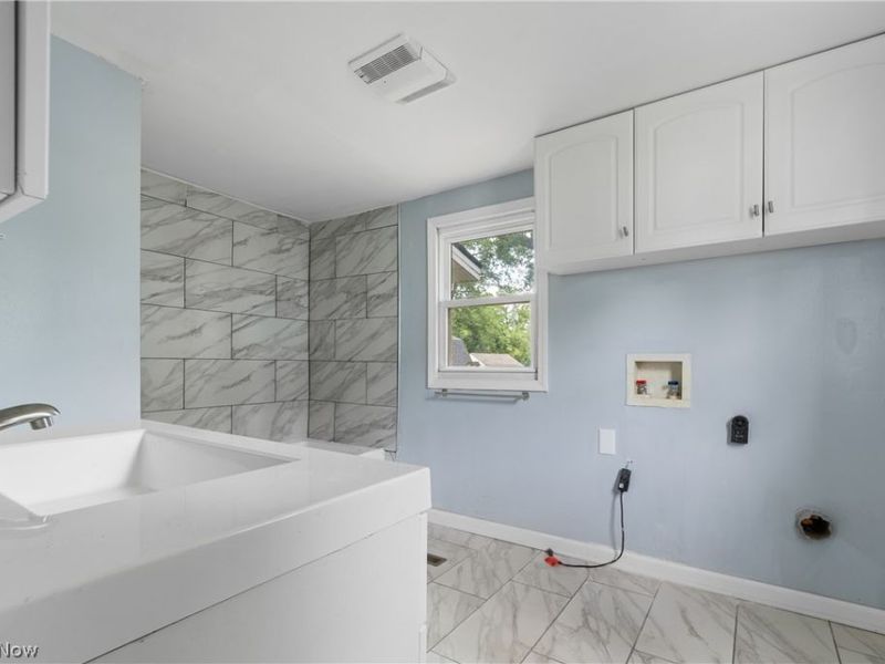 15562 Portage Street, Doylestown, OH 44230 Photo 13