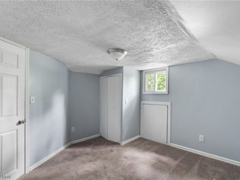 15562 Portage Street, Doylestown, OH 44230 Photo 24