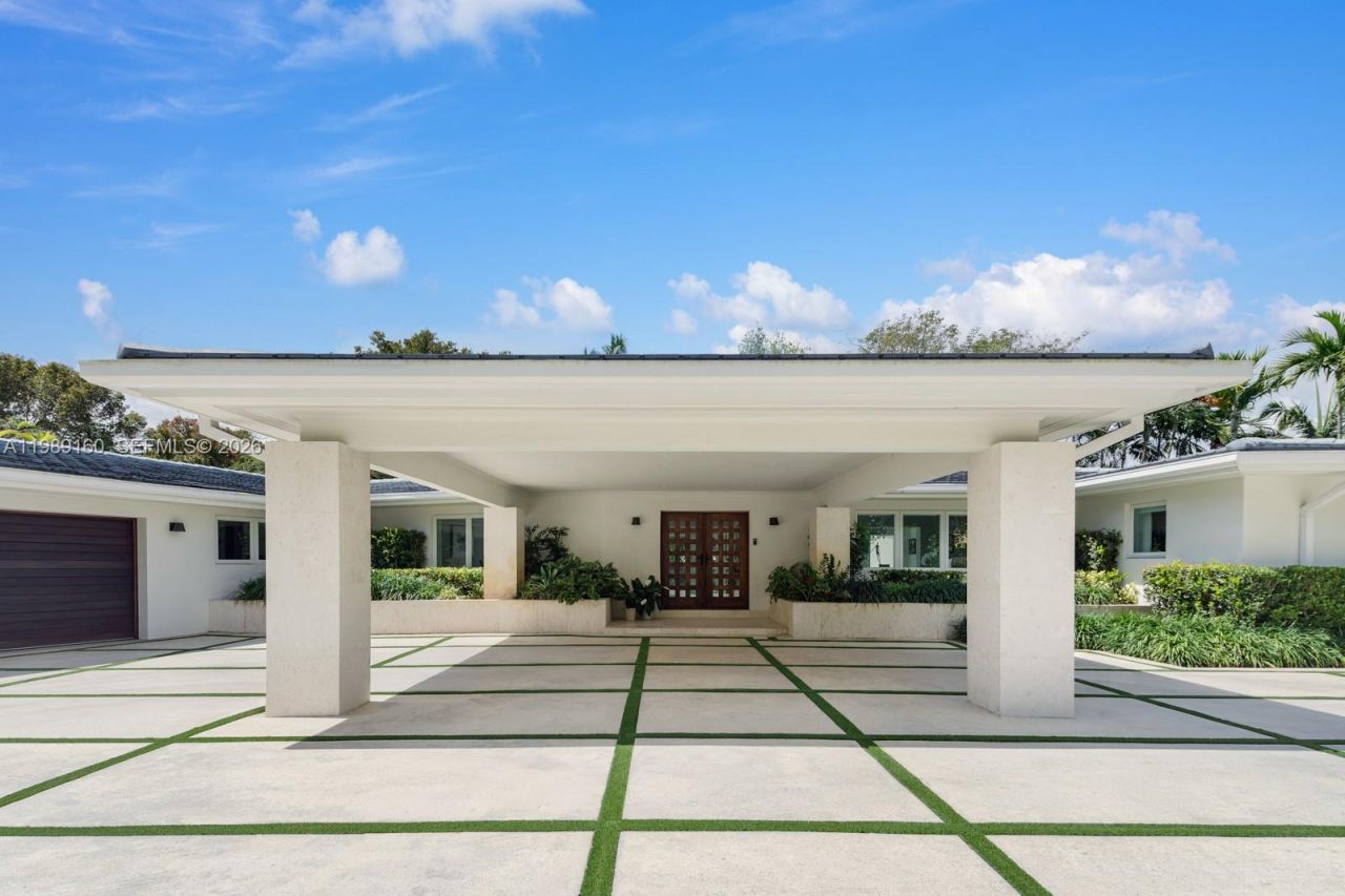 6120 Riviera Dr , Coral Gables, FL 33146 Photo