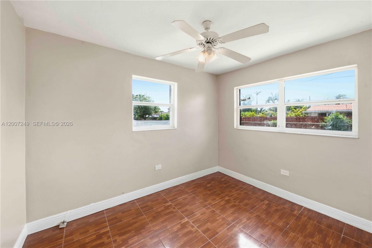 2724 Acapulco Dr, Miramar, FL 33023 Photo