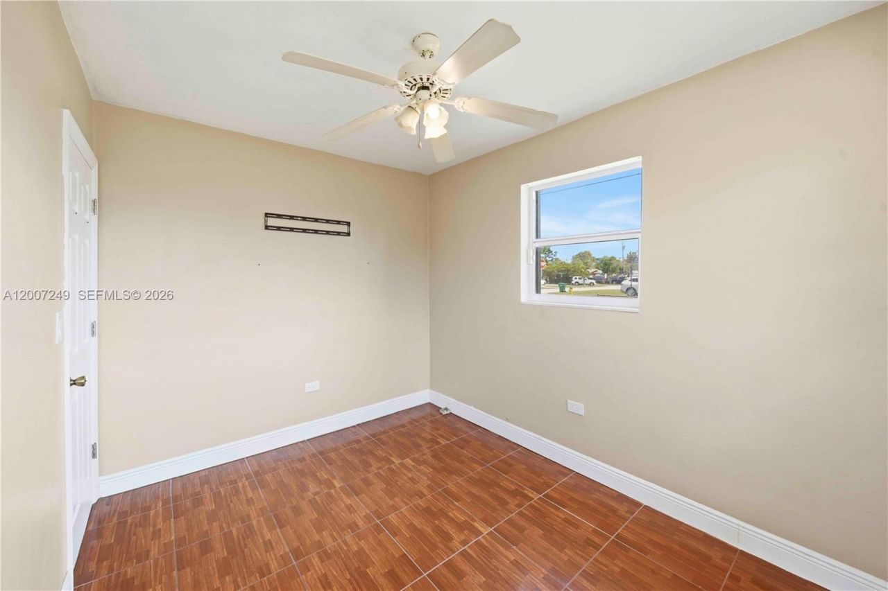 2724 Acapulco Dr, Miramar, FL 33023 Photo