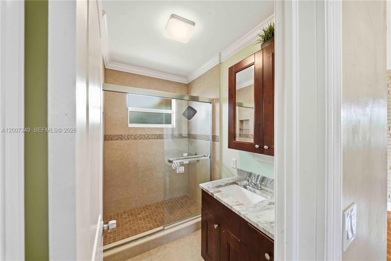 2724 Acapulco Dr, Miramar, FL 33023 Photo