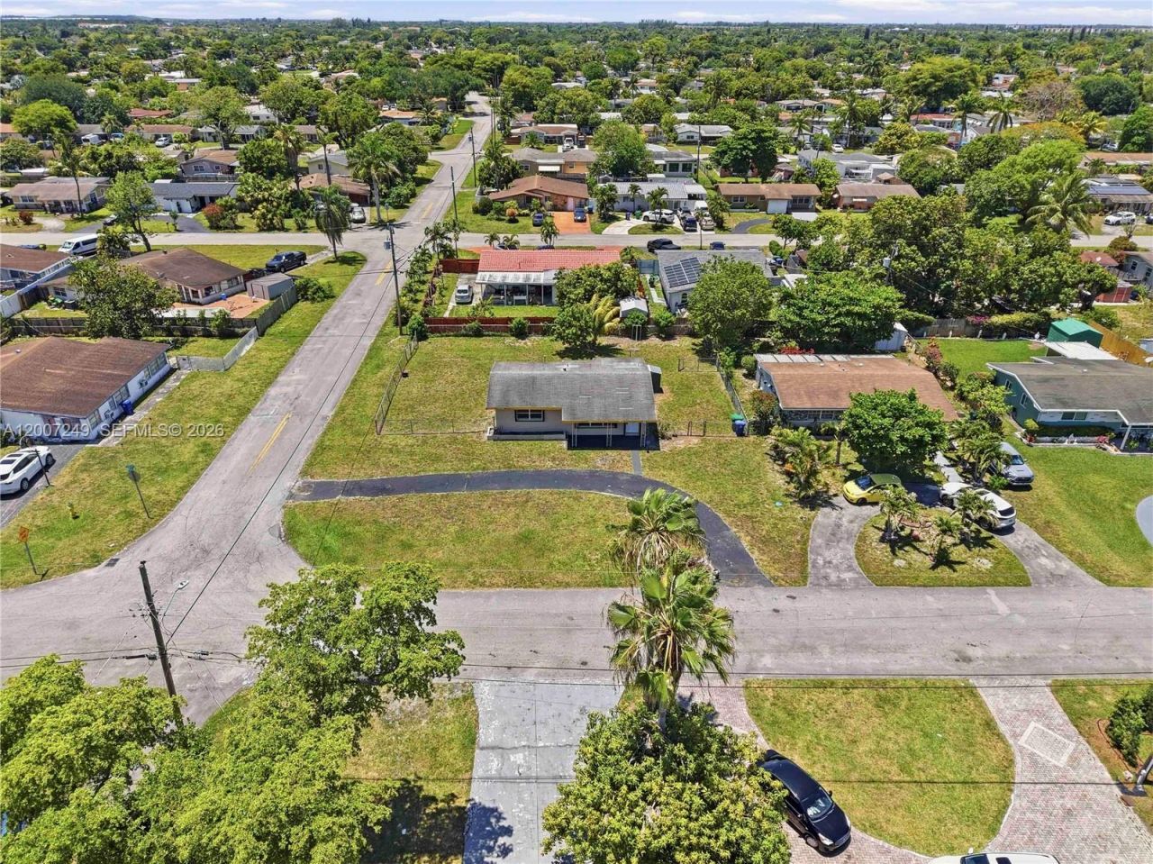 2724 Acapulco Dr, Miramar, FL 33023 Photo