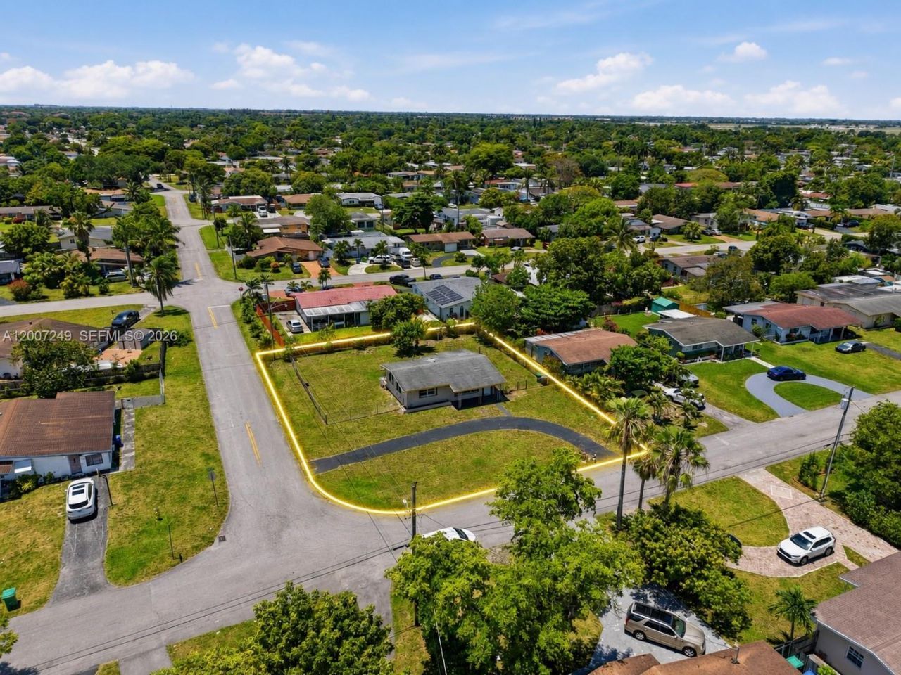 2724 Acapulco Dr, Miramar, FL 33023 Photo