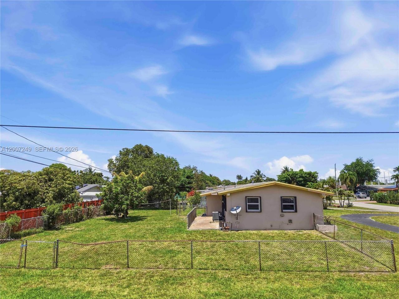2724 Acapulco Dr, Miramar, FL 33023 Photo
