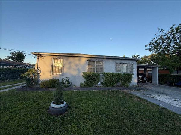 6741 NW 6th Ct , Miami, FL 33150