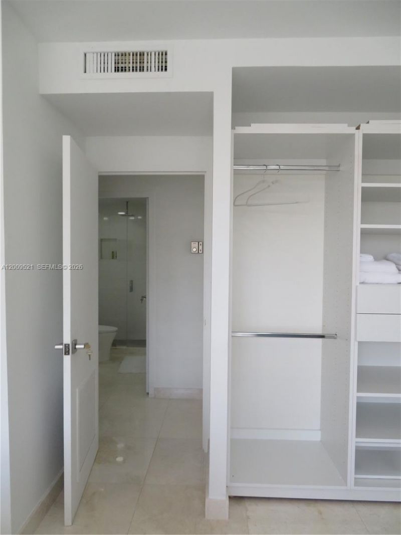 1408 Brickell Bay Dr, Unit 1002, Miami, FL 33131 Photo