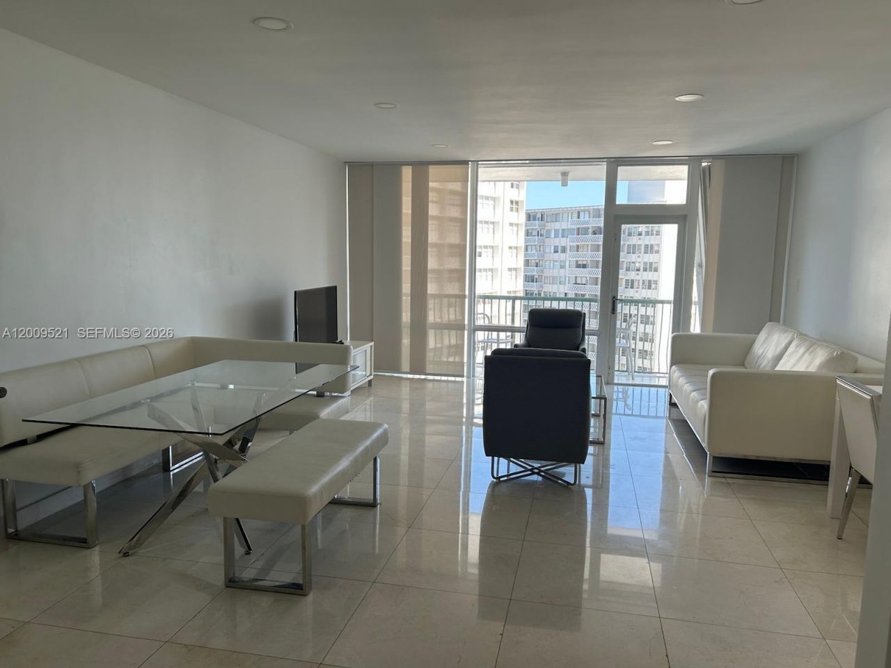 1408 Brickell Bay Dr, Unit 1002, Miami, FL 33131 Photo