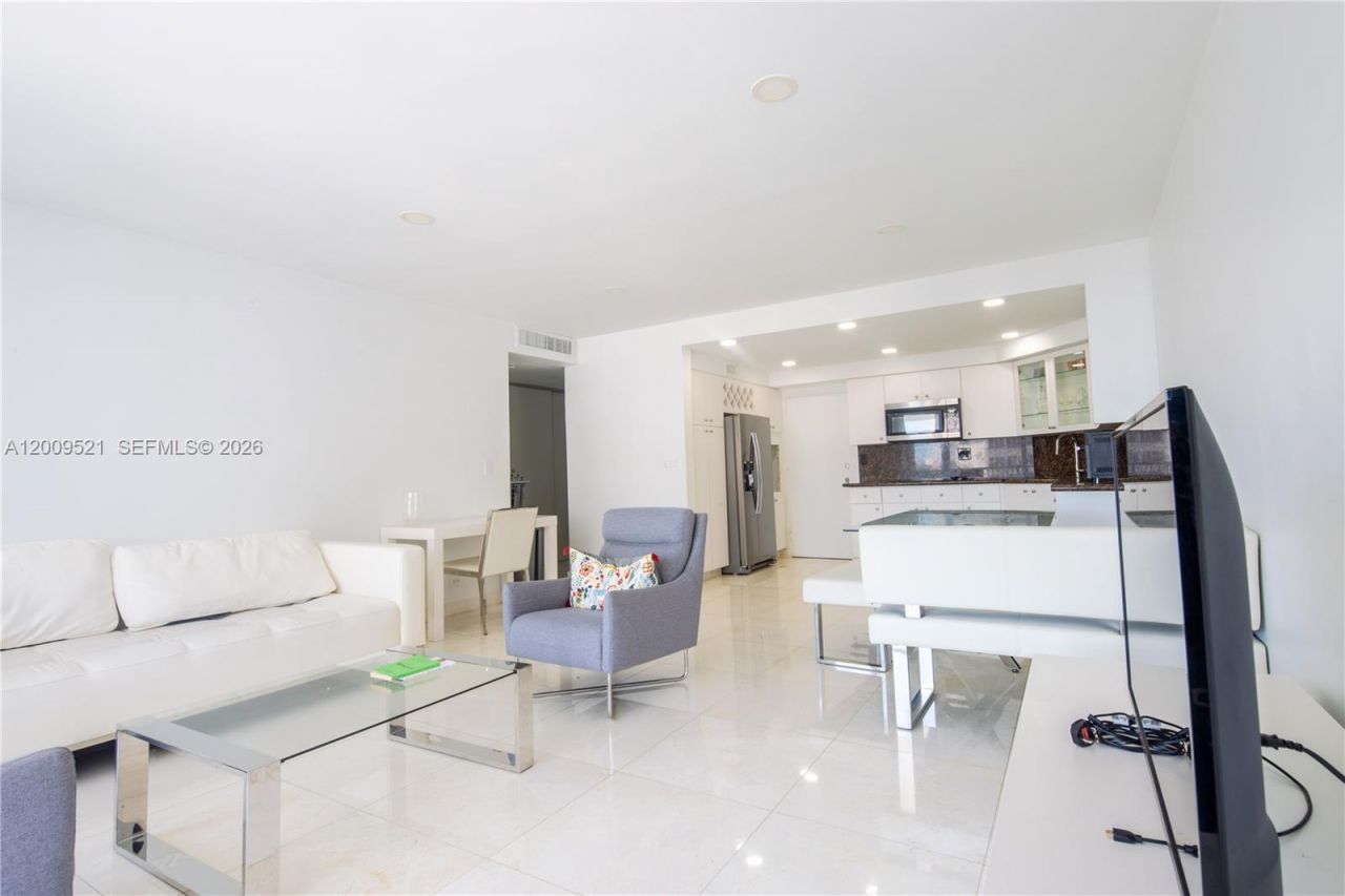 1408 Brickell Bay Dr, Unit 1002, Miami, FL 33131 Photo