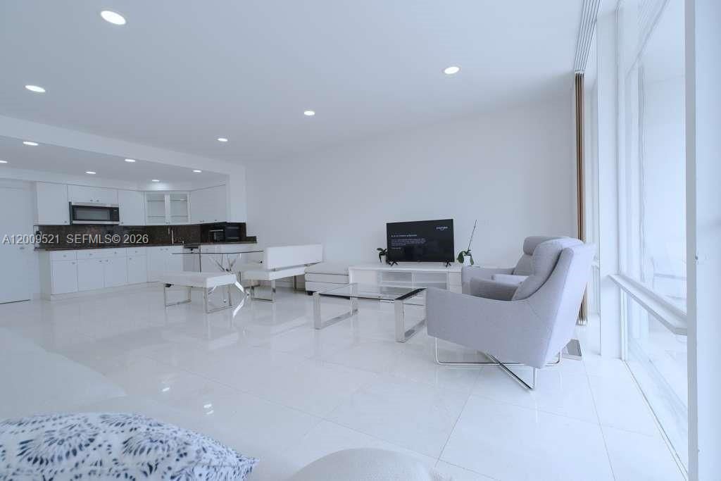 1408 Brickell Bay Dr, Unit 1002, Miami, FL 33131 Photo
