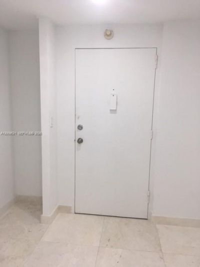 1408 Brickell Bay Dr, Unit 1002, Miami, FL 33131 Photo
