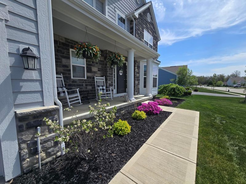 10060 New California Drive, Plain City, OH 43064 Photo 2