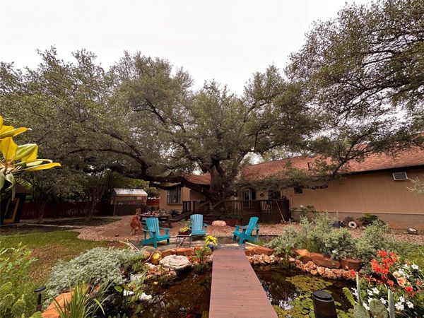 800 Prize Oaks DR , Cedar Park, TX 78613