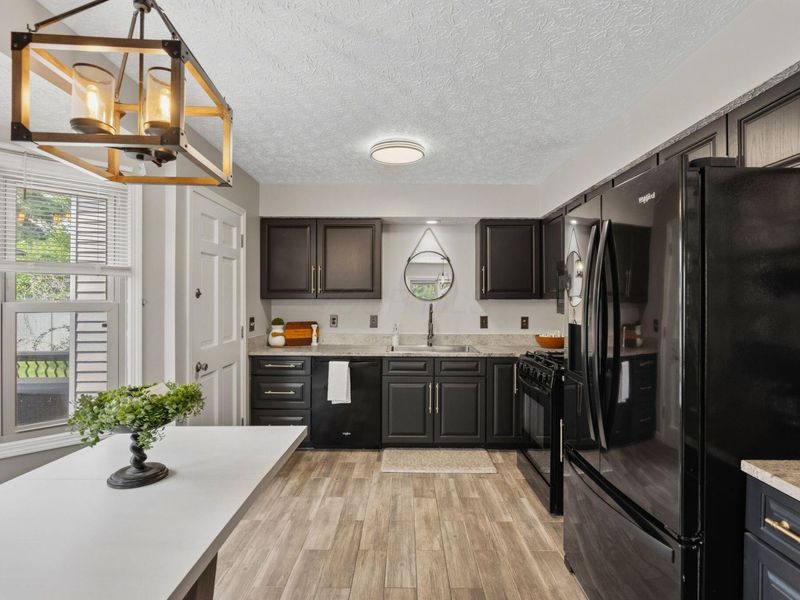 11655 E Eastmeadow Court, Pickerington, OH 43147 Photo 12