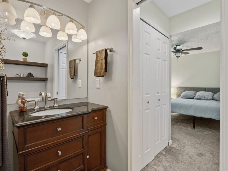 11655 E Eastmeadow Court, Pickerington, OH 43147 Photo 17