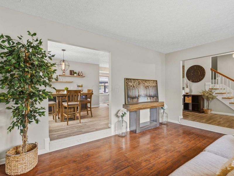 11655 E Eastmeadow Court, Pickerington, OH 43147 Photo 6