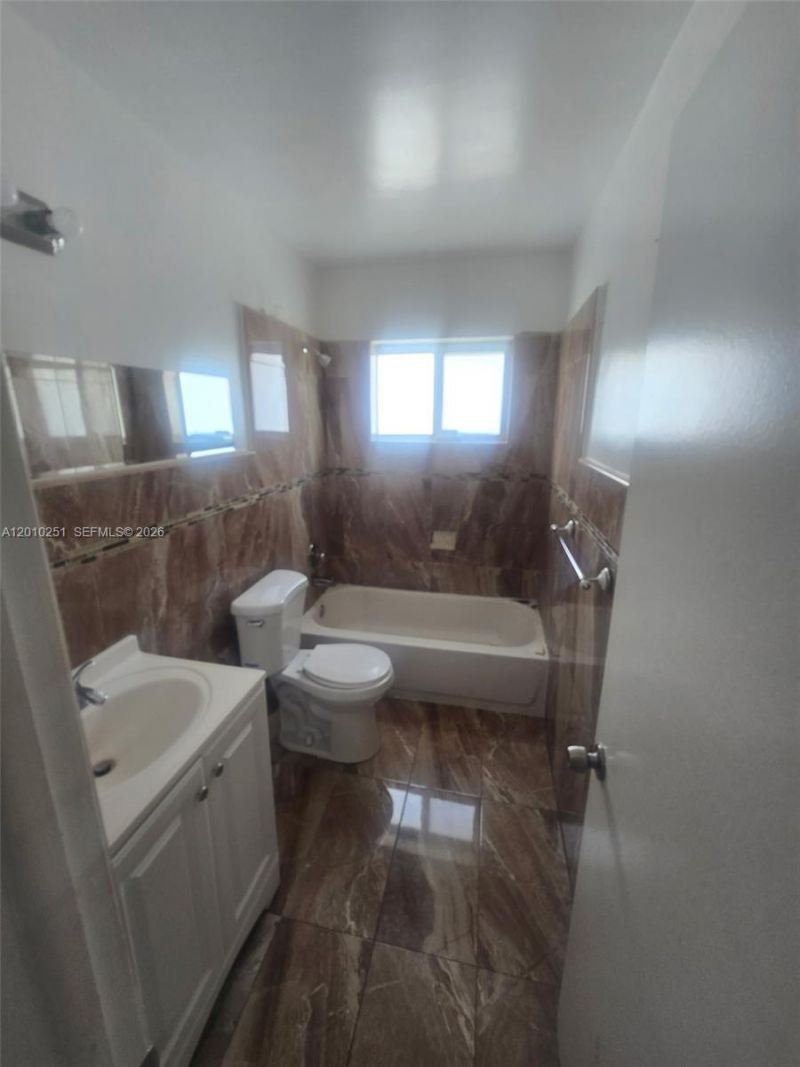 1149 NW 76th St , Unit 1149, Miami, FL 33150 Photo