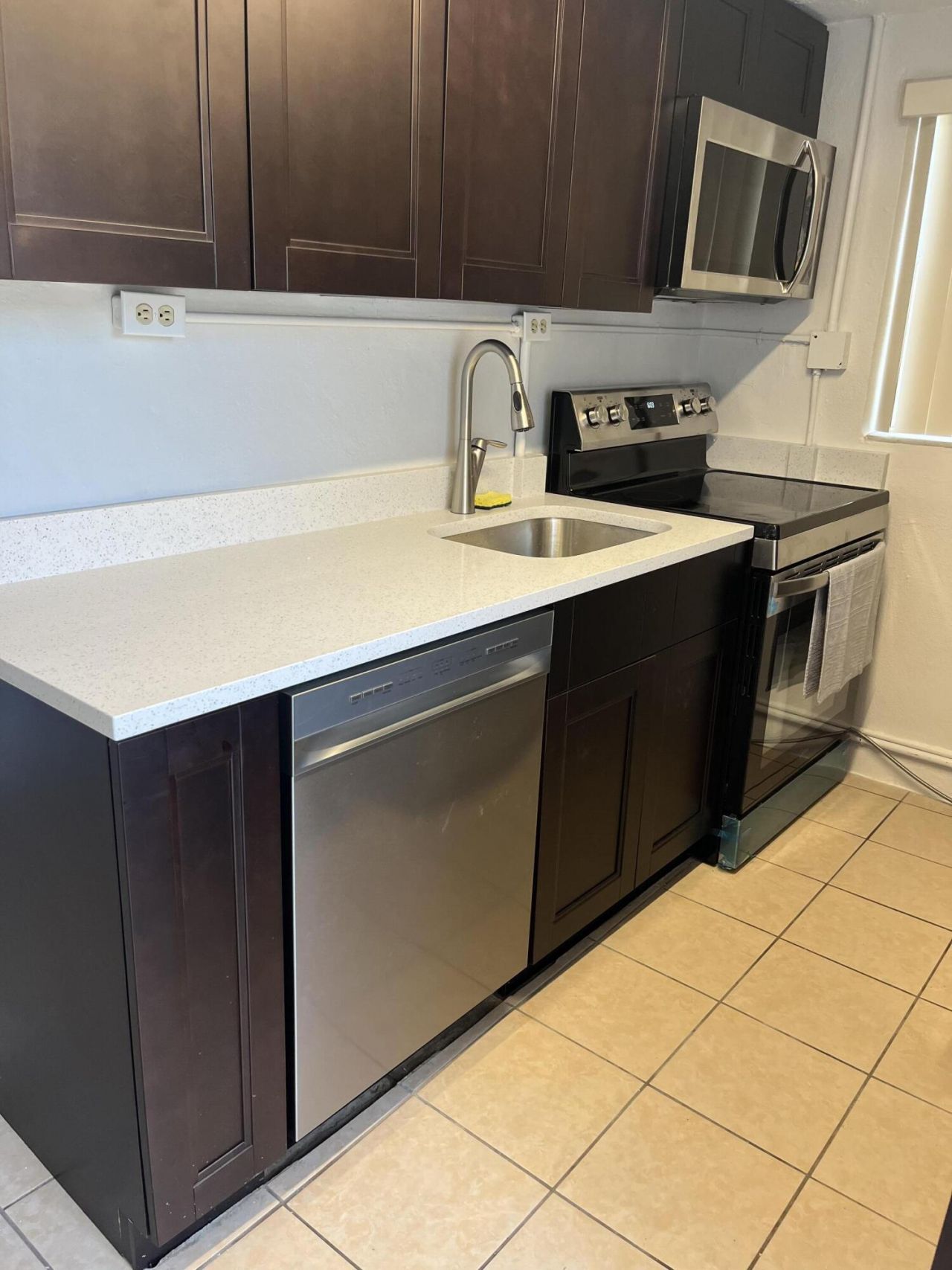 2055 NW 8th Street, Pompano Beach, FL 33069 Photo